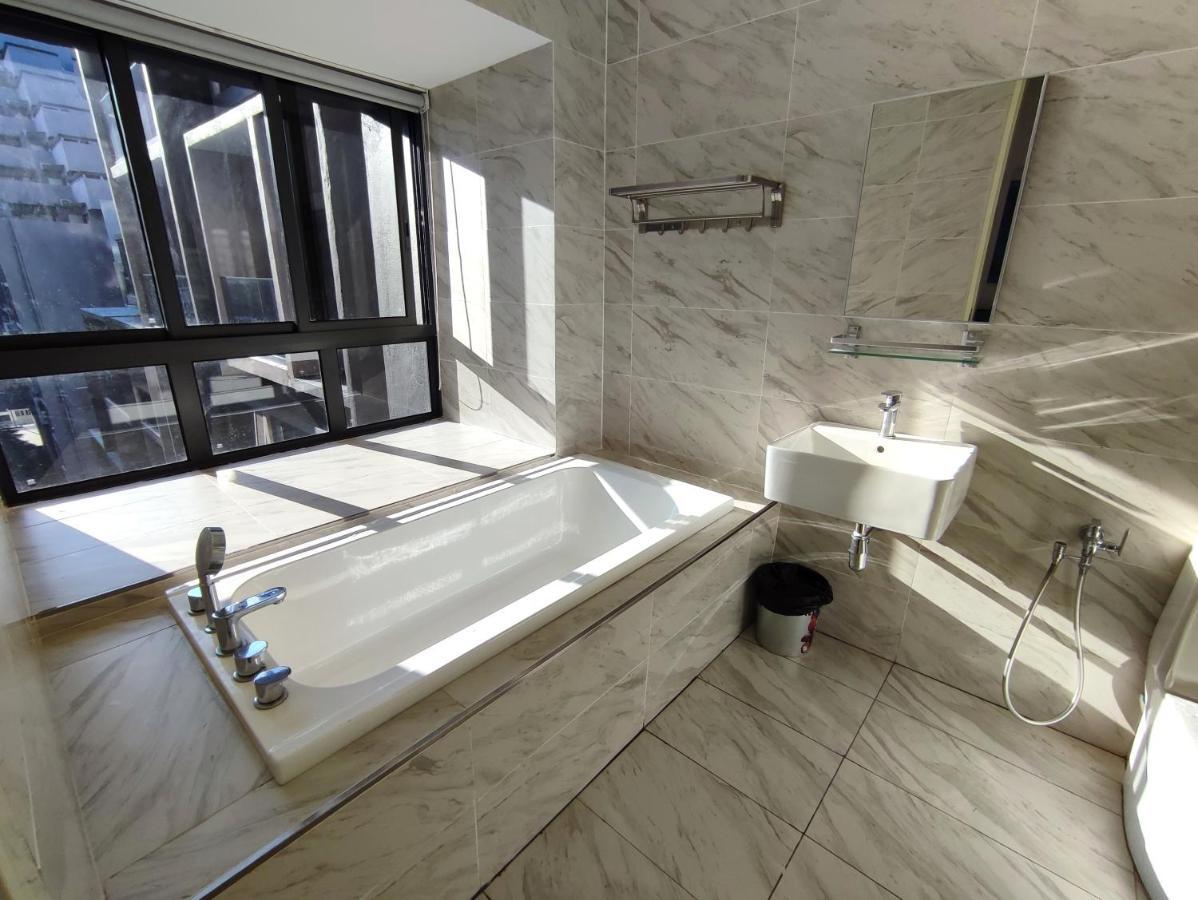 Melaka Town - Imperio Residence Studio With Bathtub Εξωτερικό φωτογραφία